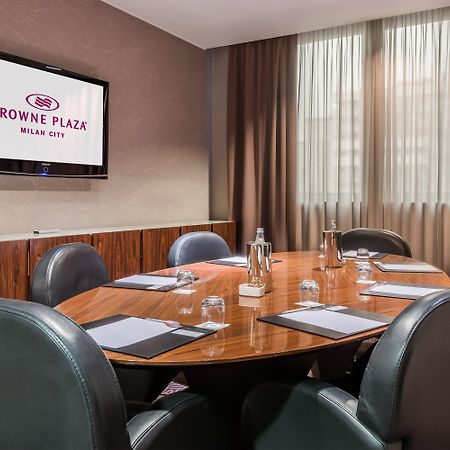 Crowne Plaza Milan City By Ihg Экстерьер фото
