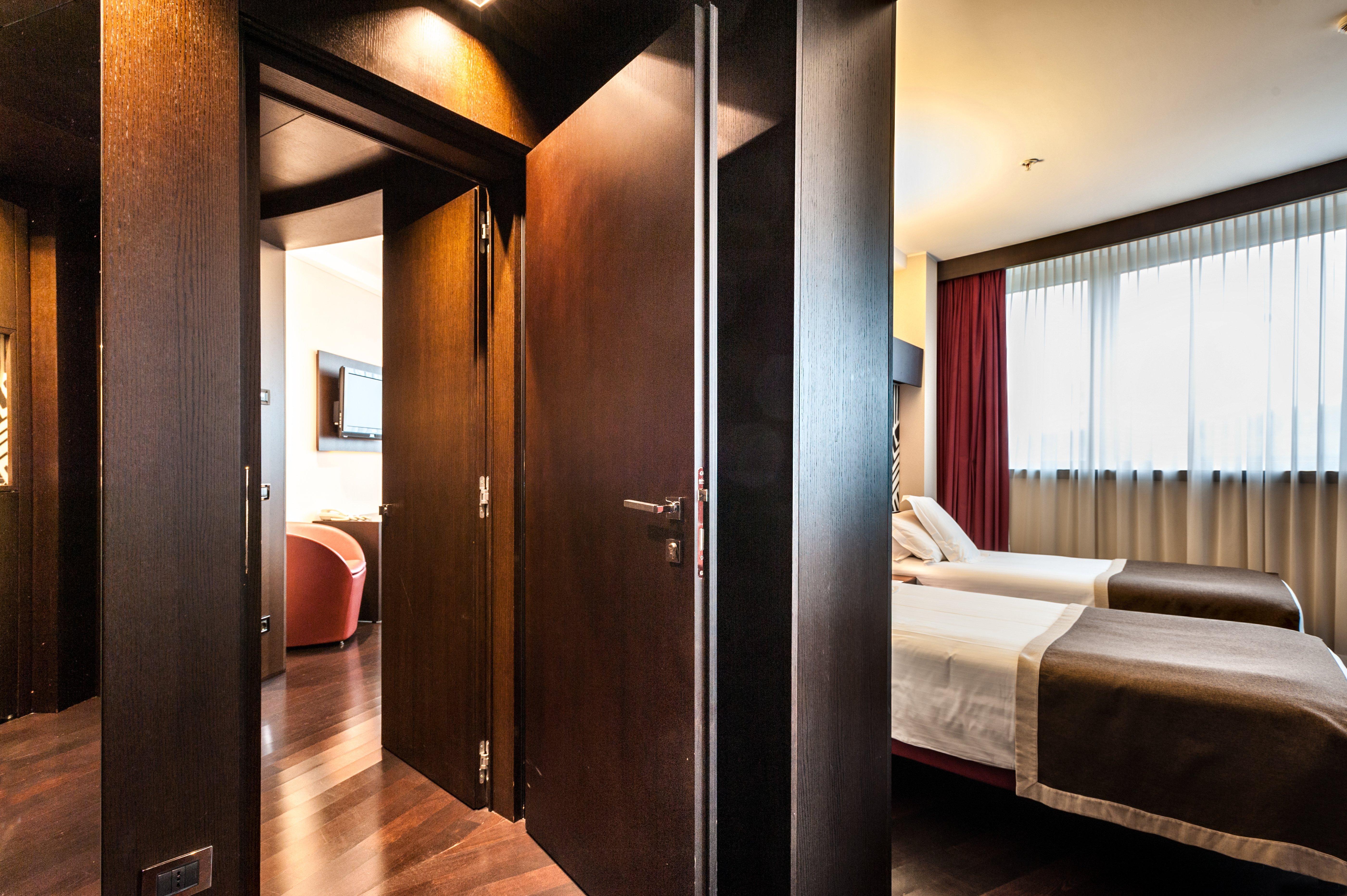 Crowne Plaza Milan City By Ihg Экстерьер фото