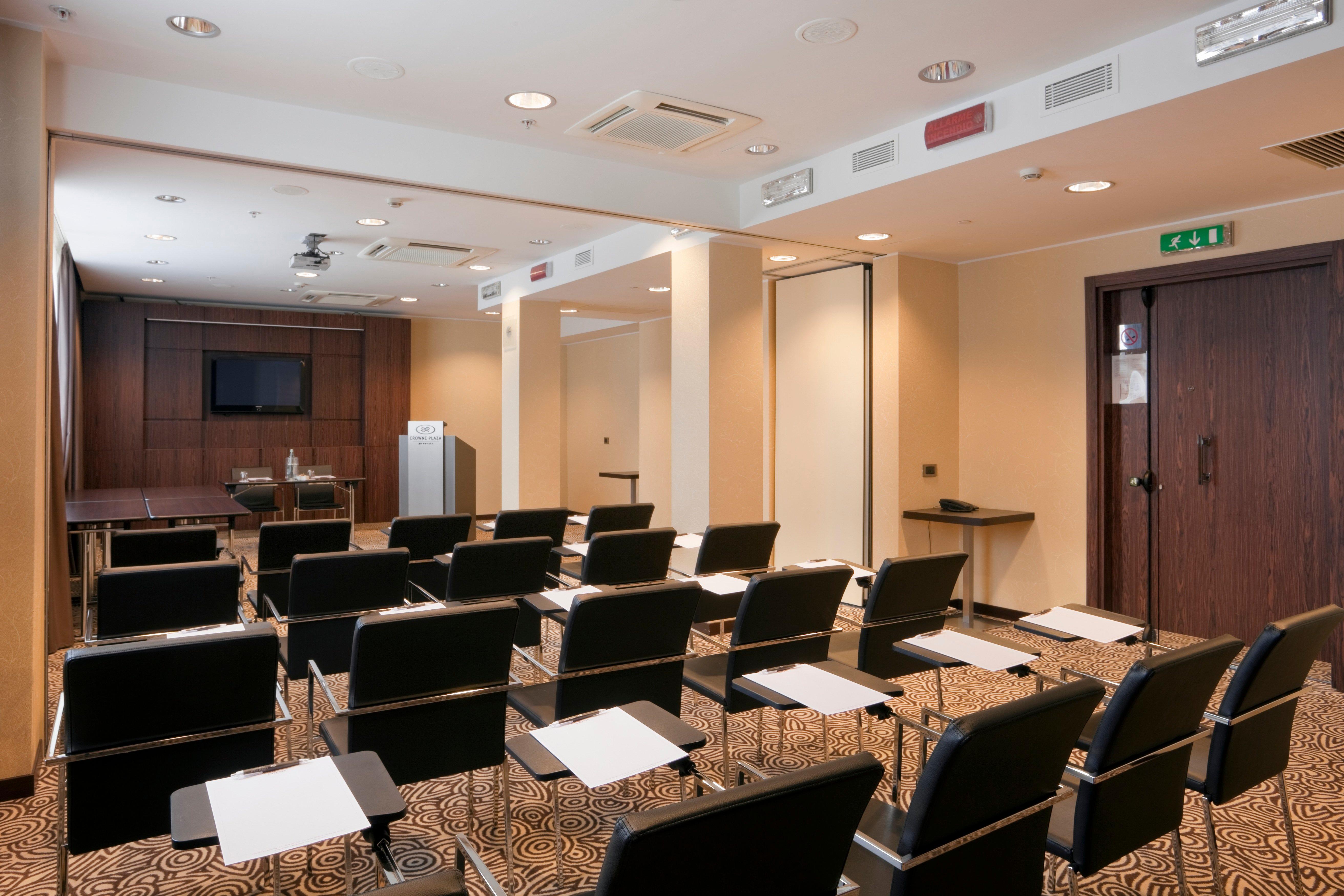 Crowne Plaza Milan City By Ihg Удобства фото