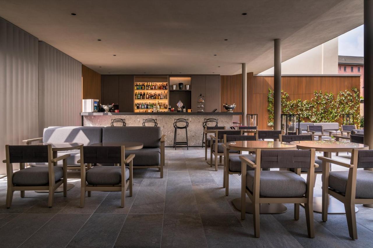 Crowne Plaza Milan City By Ihg Экстерьер фото