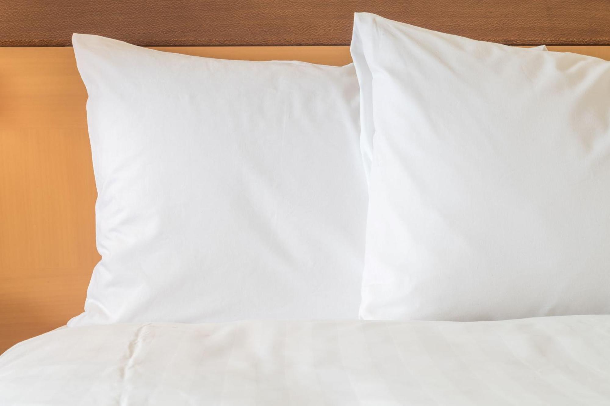 Crowne Plaza Milan City By Ihg Экстерьер фото